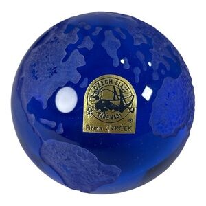 Firma CVRCEK Czech Art Glass Etched Blue World Globe Earth 2.5” 7cm Paperweight